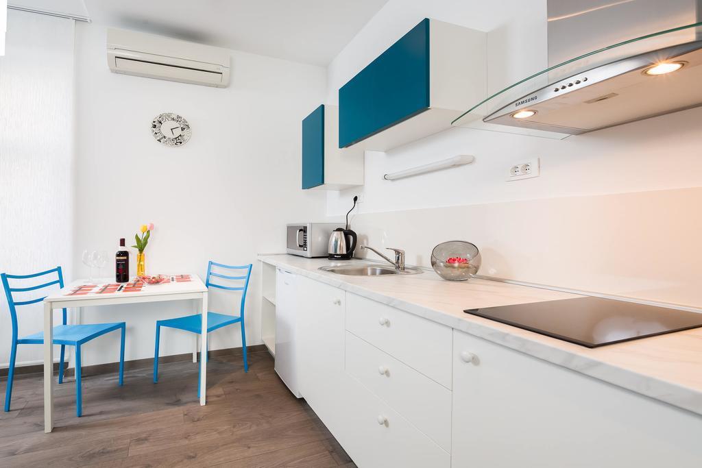 Split Dreams Apartments Bilik gambar